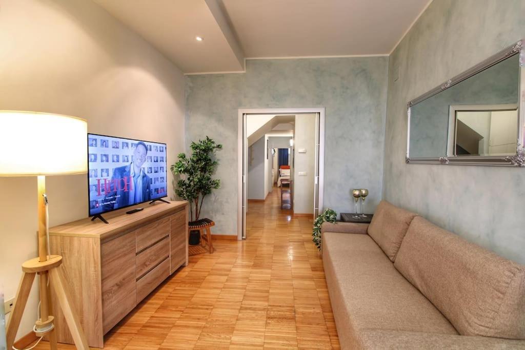 Paglia45 Apartment At Trastevere By Yourhost Ρώμη Εξωτερικό φωτογραφία